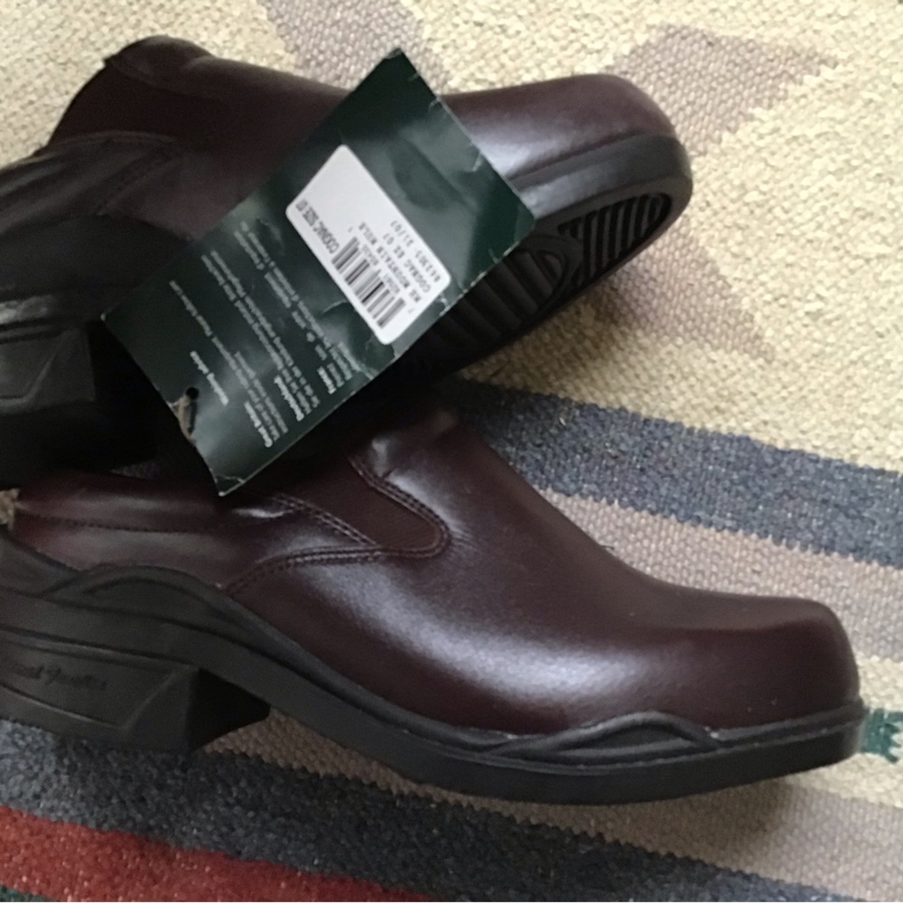 Mountain Mule leather mules New with tags sz 7